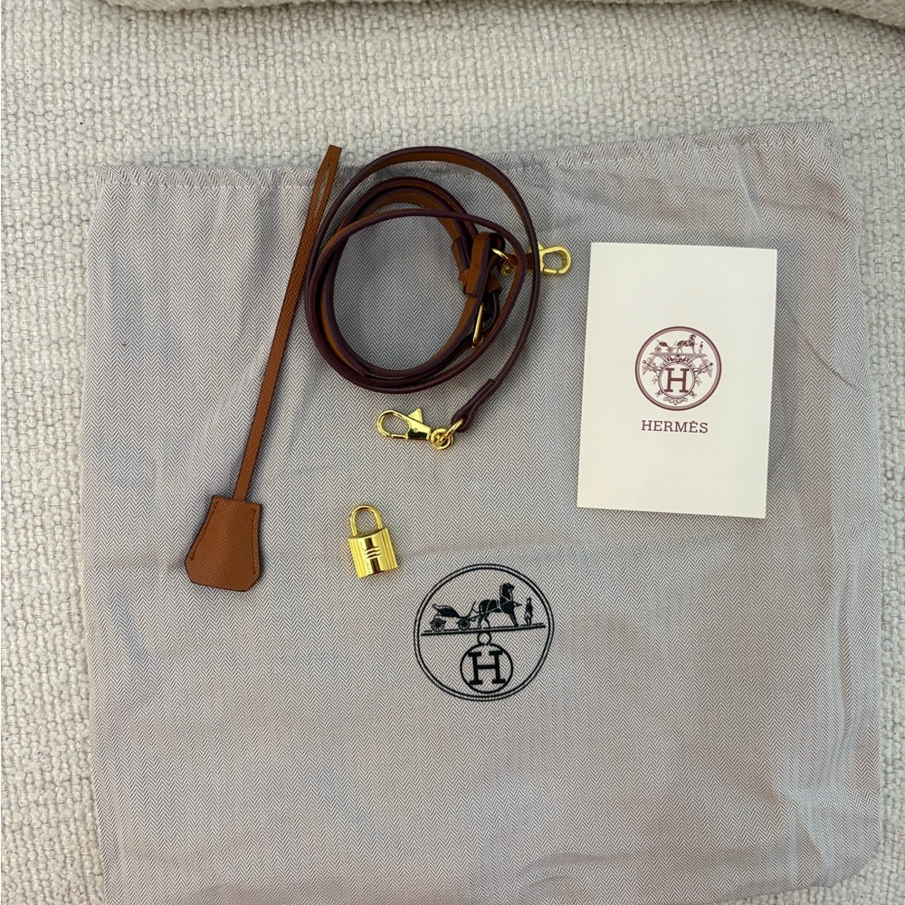 Purse - Picture 10 of 10